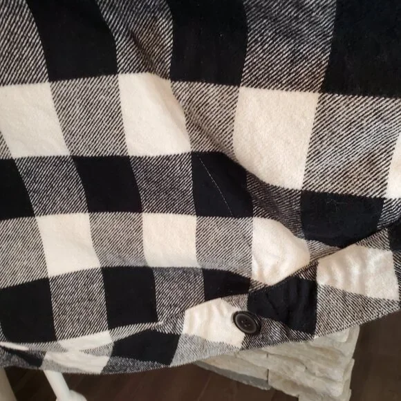 ๐ Newport News Cape - Picture 9 of 10